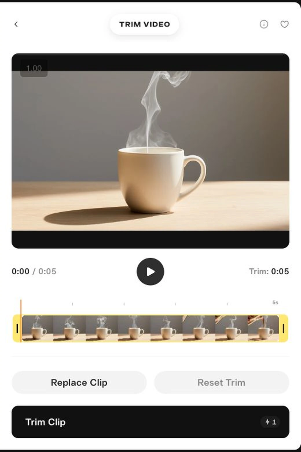 Original mug clip with full highlighted timeline and Replace Clip and Reset Trim controls